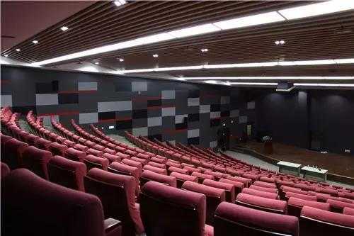 北京电影学院多功能厅一级香蕉视频在线扩声系统