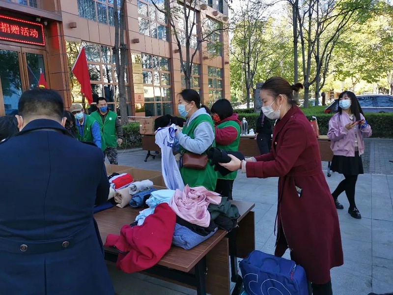 党建 公益为民丨ZOBO香蕉91下载第六届“爱在蓝天下”公益捐赠